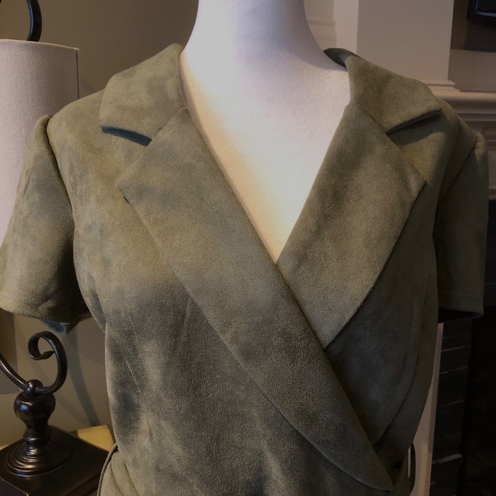 Elizabeth & Nicole Olive Belted Mini Dress with Pleats Size S - Picture 2 of 8